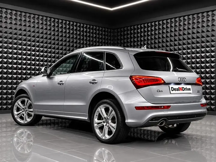 Audi Q5 2015 photo 5