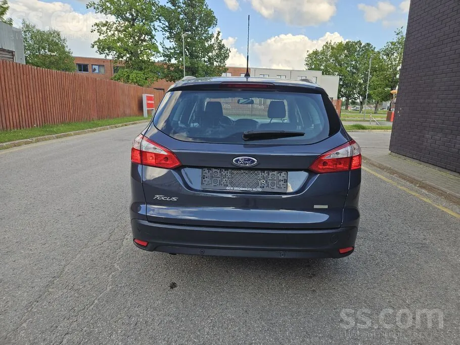 Ford Focus 2014 photo 5