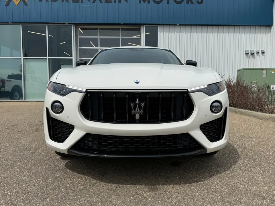 Maserati Levante 2022 photo 2