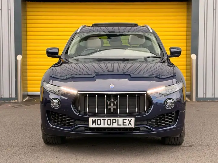 Maserati Levante 2016 photo 4