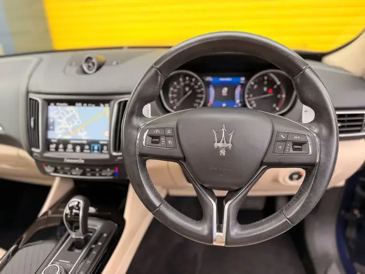 Maserati Levante 2016 photo 2