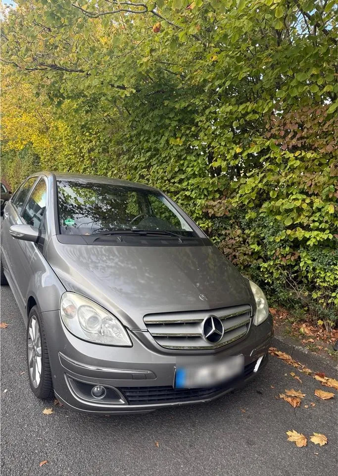 Mercedes-Benz B170