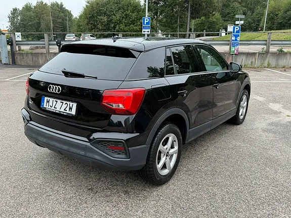 Audi Q2 2021 photo 5