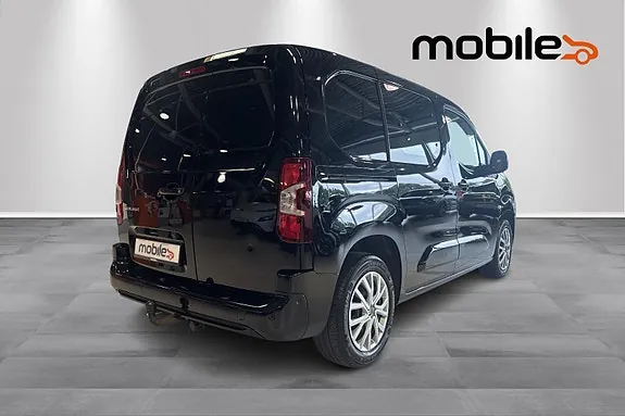 Citroen Berlingo 2023 photo 3