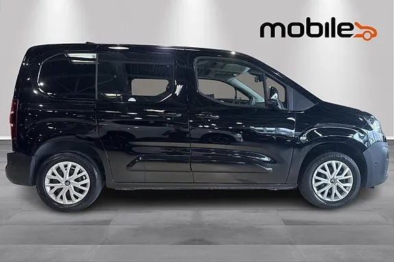 Citroen Berlingo 2023 photo 2