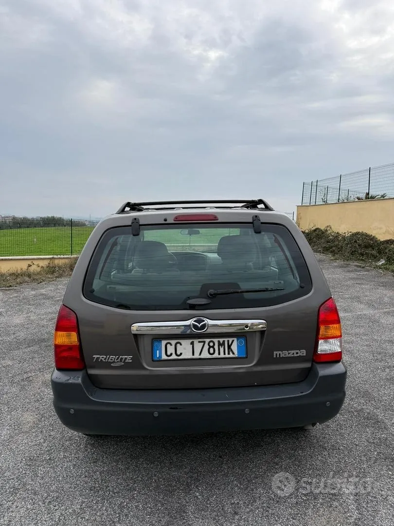 Mazda Tribute 2004 photo 4