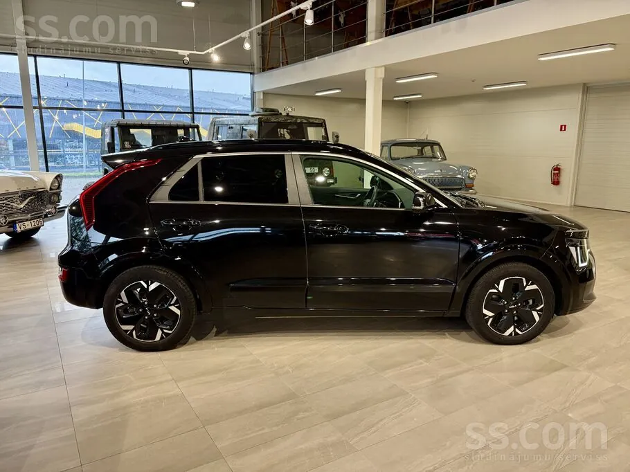 Kia Niro 2023 photo 2