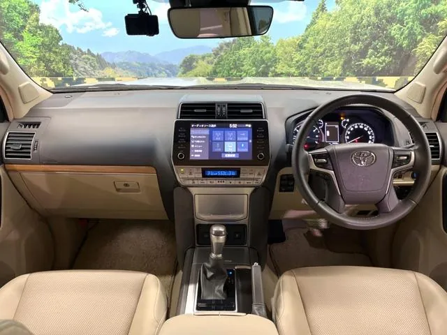 Toyota Land Cruiser Prado 2022 photo 2