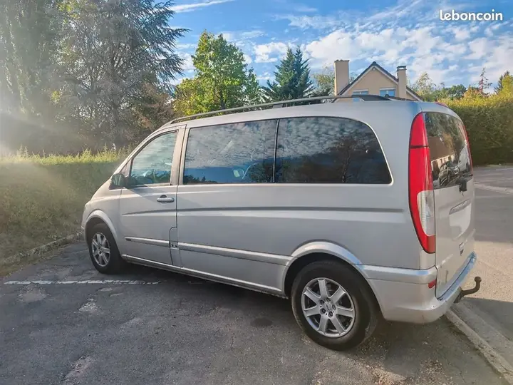 Mercedes-Benz Viano 2003 photo 2