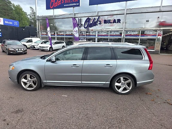 Volvo V70 2008 photo 2