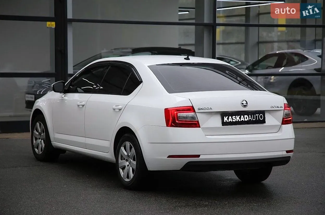 Skoda Octavia 2020 photo 4