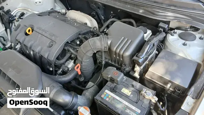 Hyundai Avante 2010 photo 4