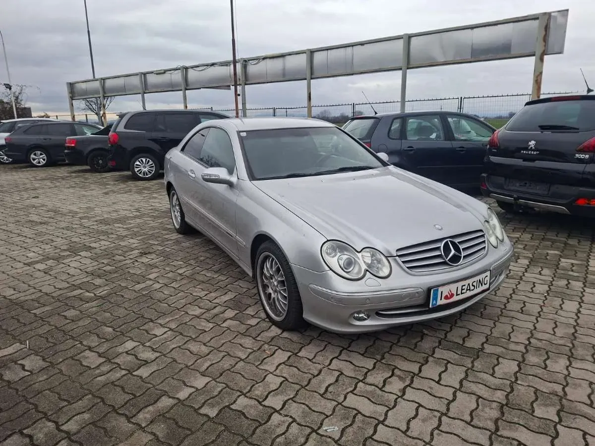 Mercedes-Benz Clk-Class 2003 photo 3