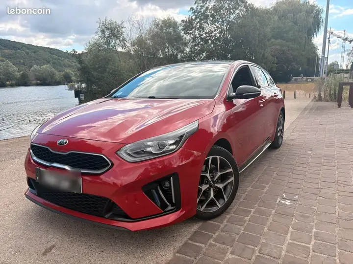 Kia Proceed