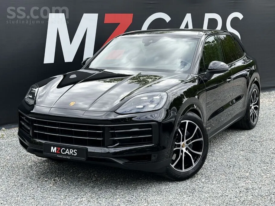 Porsche Cayenne 2023 photo 2