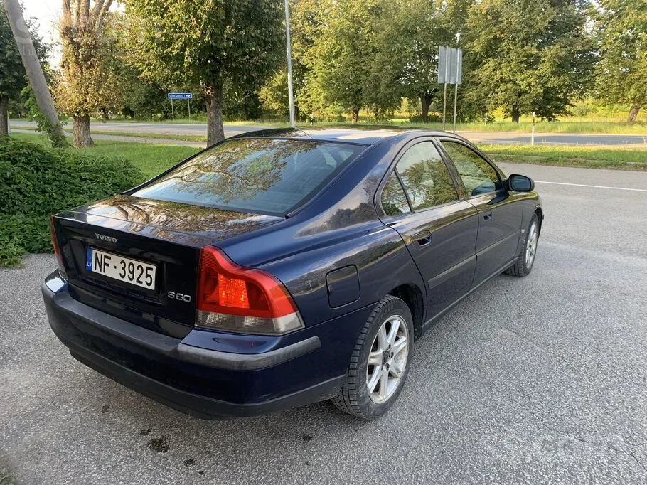 Volvo S60 2002 photo 4