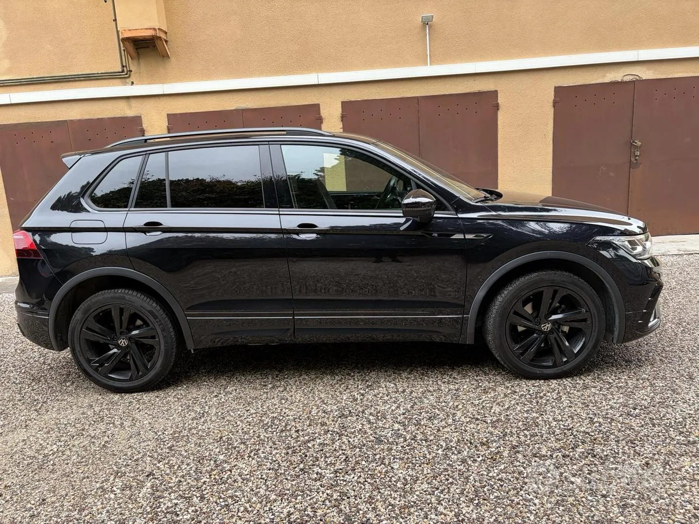 Volkswagen Tiguan 2023 photo 2