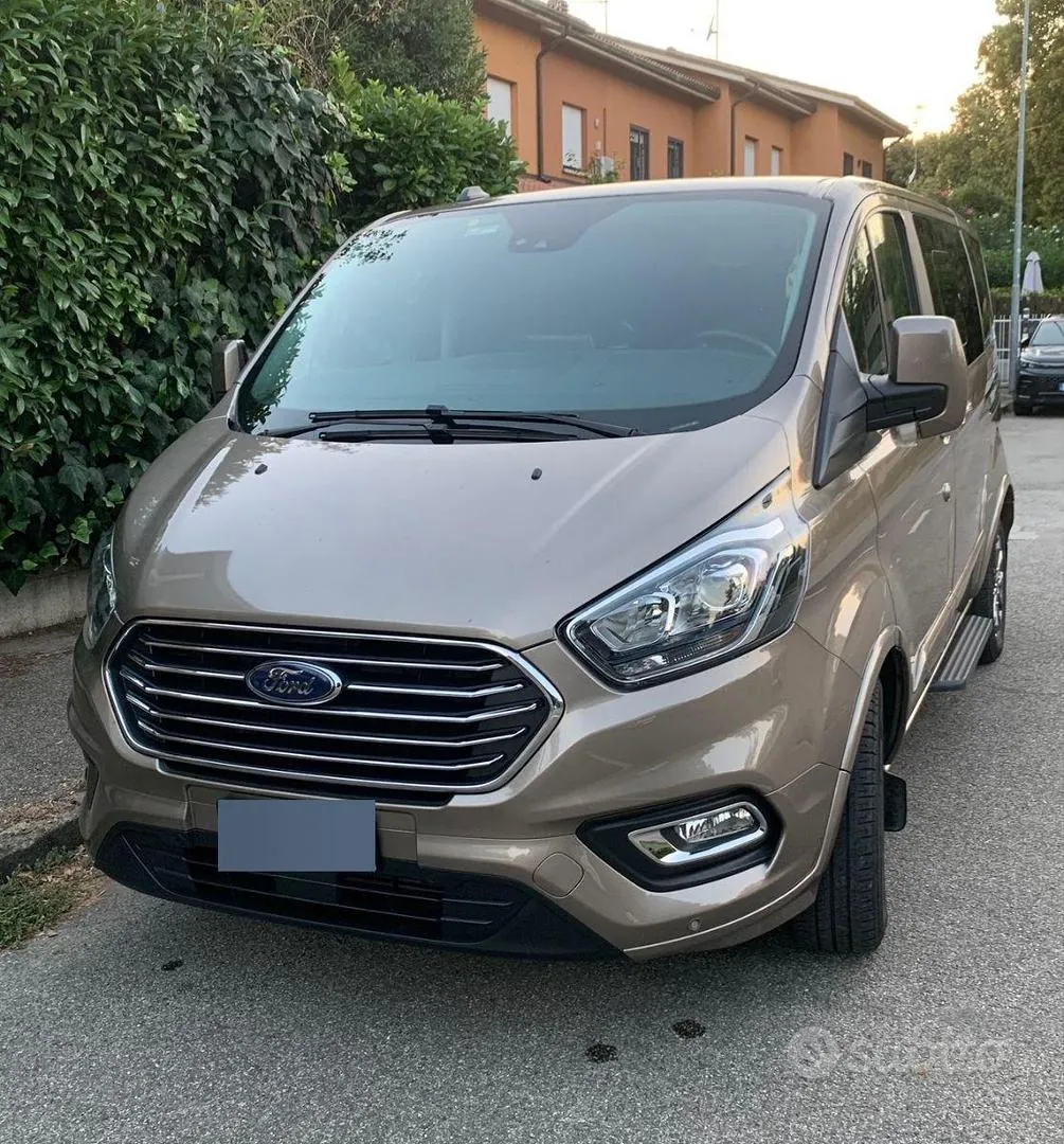 Ford Tourneo Custom