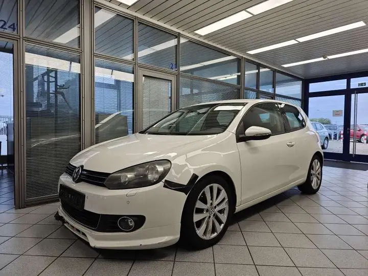 Volkswagen Golf 2009 photo 2