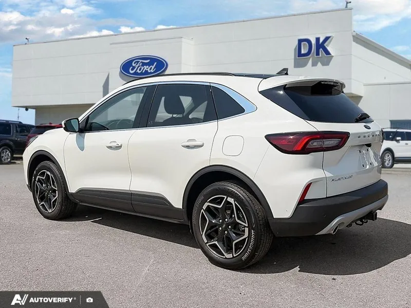 Ford Escape 2026 photo 5