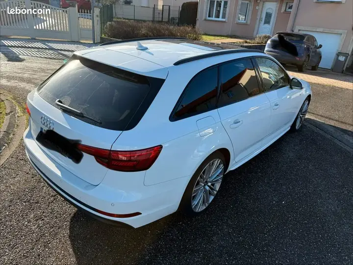 Audi A4 2016 photo 2