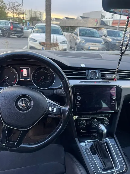 Volkswagen Passat 2018 photo 5