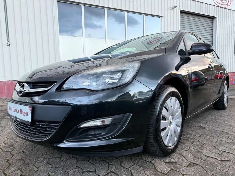 Opel Astra J