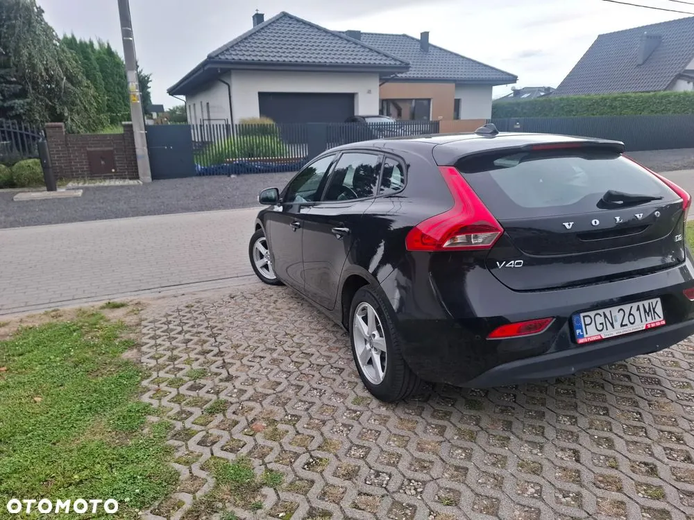 Volvo V40 2014 photo 2