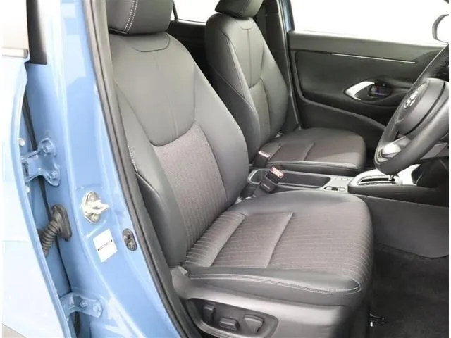 Toyota Yaris Cross Hybrid Z 2023 photo 5