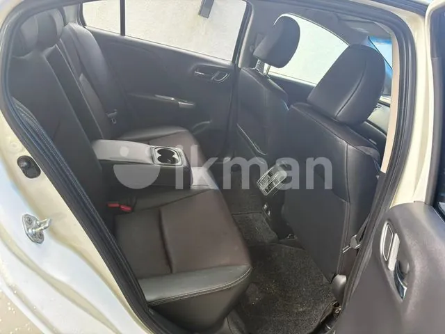 Honda Grace 2017 photo 3