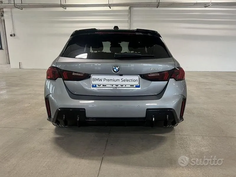 BMW 1 Series 2025 photo 4