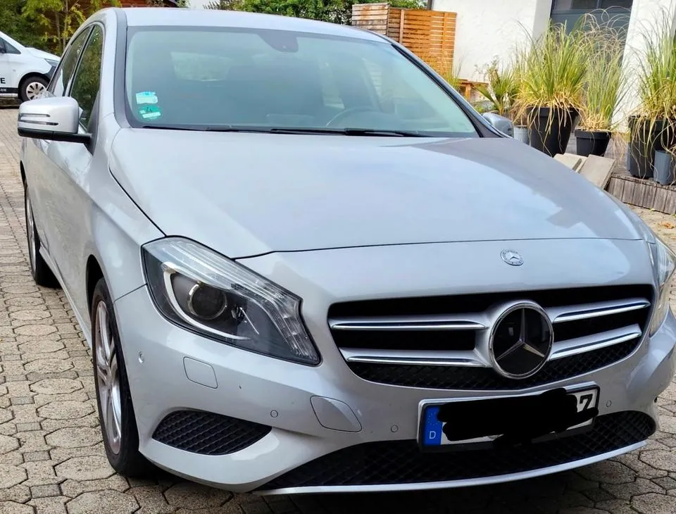 Mercedes-Benz A Klasse 180