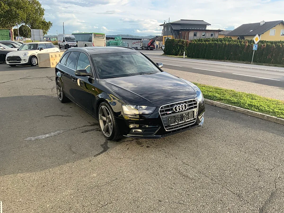Audi A4 2012 photo 3