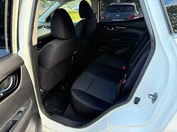 Nissan Qashqai 2015 photo 4