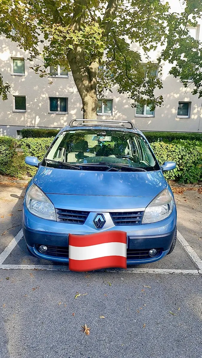 Renault Scenic 2006 photo 2