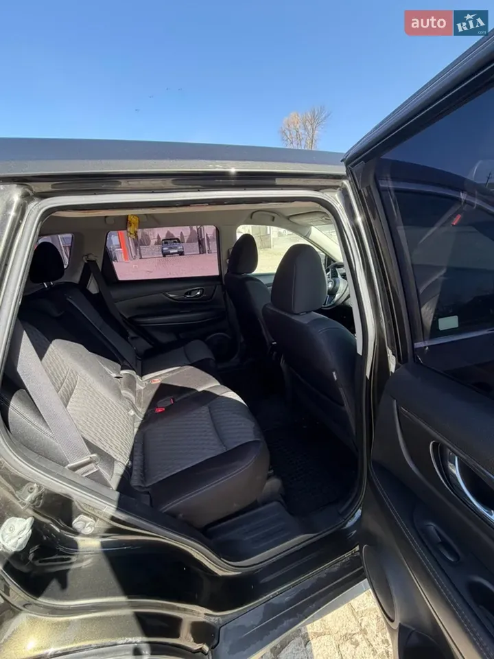 Nissan Rogue 2017 photo 4