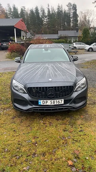 Mercedes-Benz C250 2015 photo 2