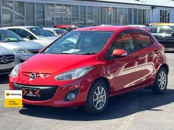 Mazda Demio 2013 photo 4