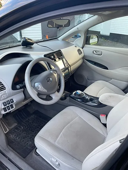 Nissan Leaf 2013 photo 5