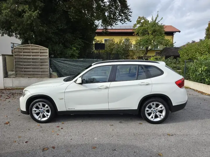 BMW X1 2011 photo 3