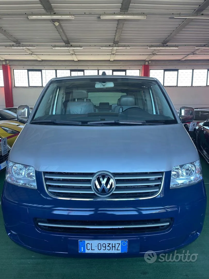 Volkswagen Multivan 2005 photo 2