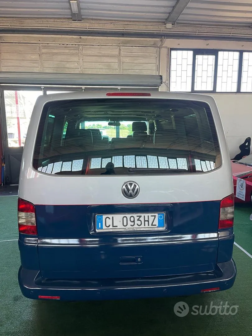 Volkswagen Multivan 2005 photo 5
