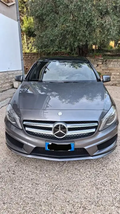 Mercedes-Benz A 180 2013 photo 5