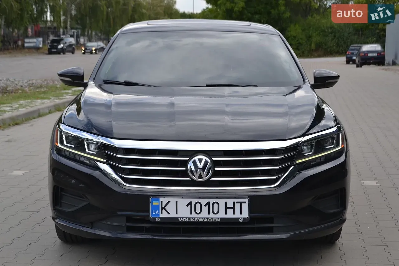 Volkswagen Passat 2021 photo 2