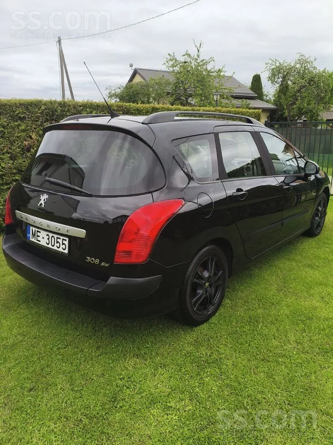 Peugeot 308 2008 photo 2