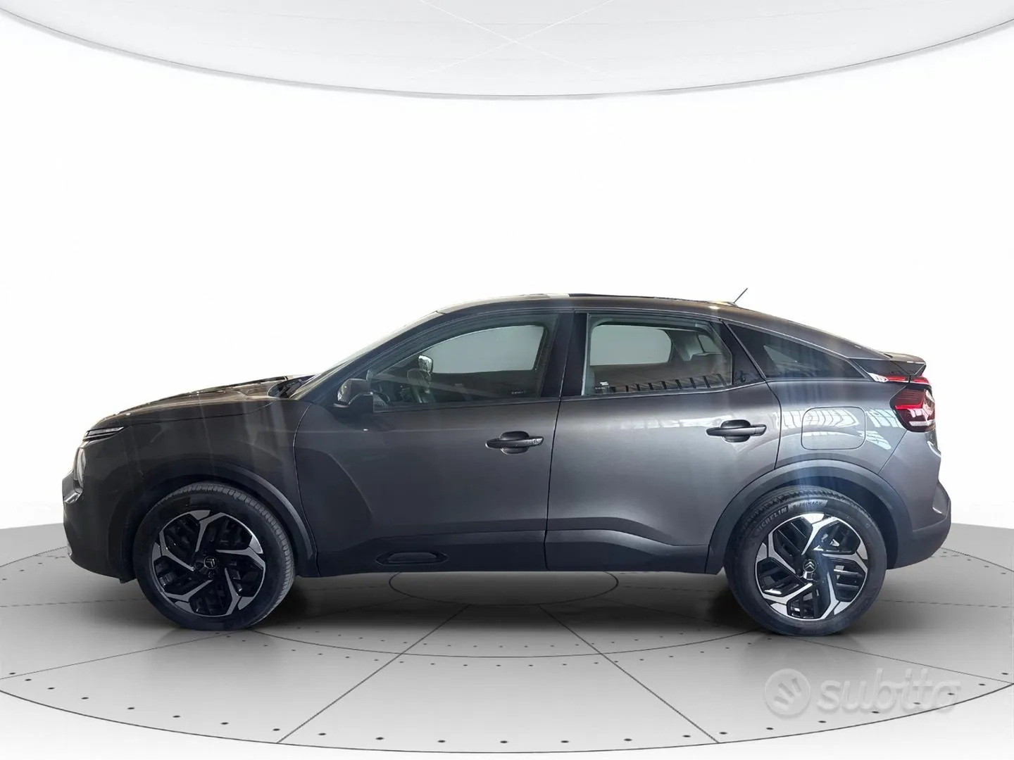 Citroen C4 2022 photo 2