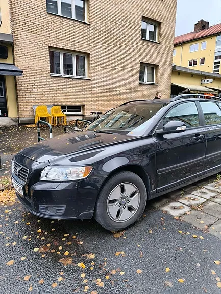 Volvo V50 2010 photo 4