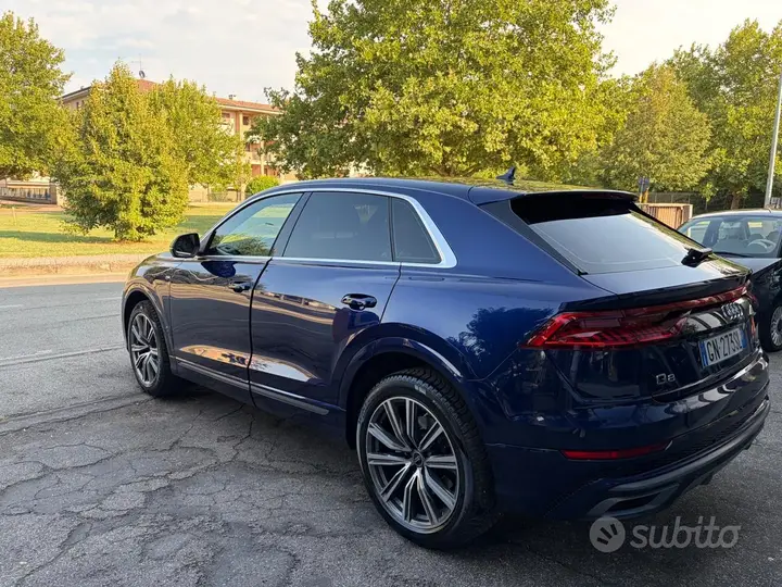 Audi Q8 2023 photo 5