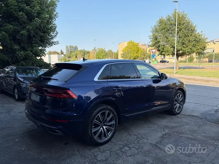 Audi Q8 2023 photo 4