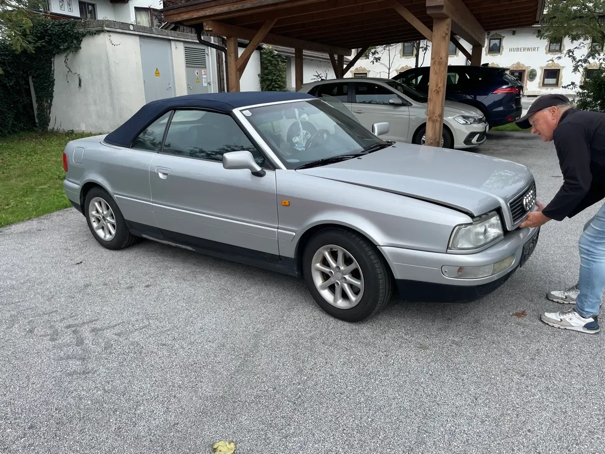 Audi 80 1999 photo 2